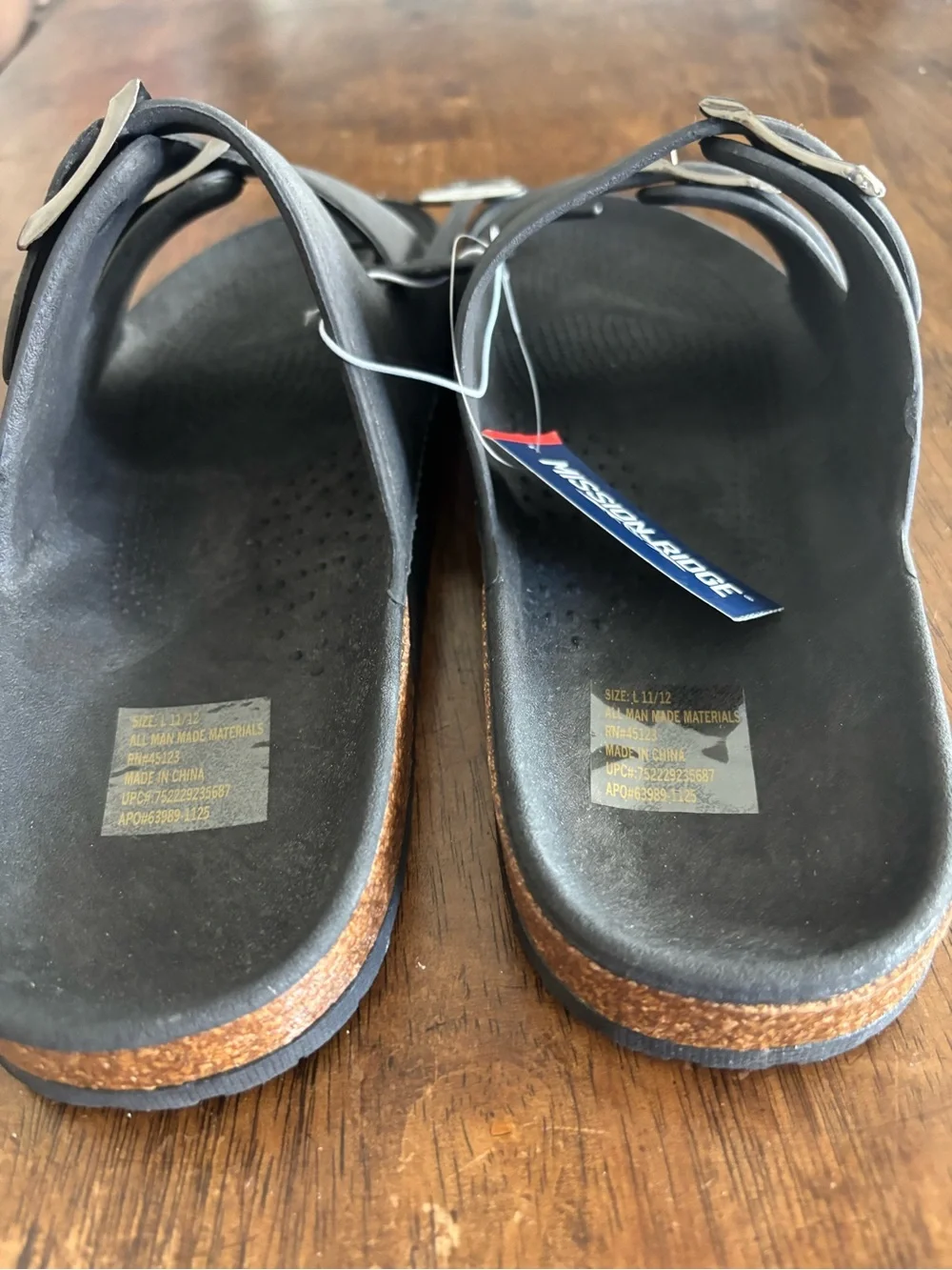 Mission Ridge Men’s Black Double-Buckle Slide Sandals Size 11.5